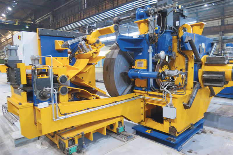 Complete mill for production of HF welded tube in a OD range from 40 up to 133 mm, max thickness 6 mm.